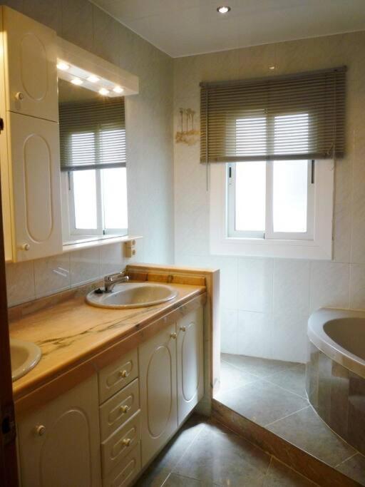 Moderno Apartamento En El Centro Vilanova i la Geltrú Εξωτερικό φωτογραφία