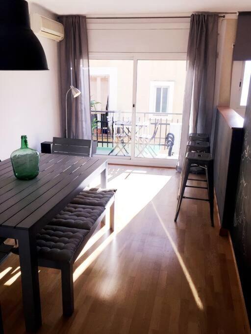 Moderno Apartamento En El Centro Vilanova i la Geltrú Εξωτερικό φωτογραφία